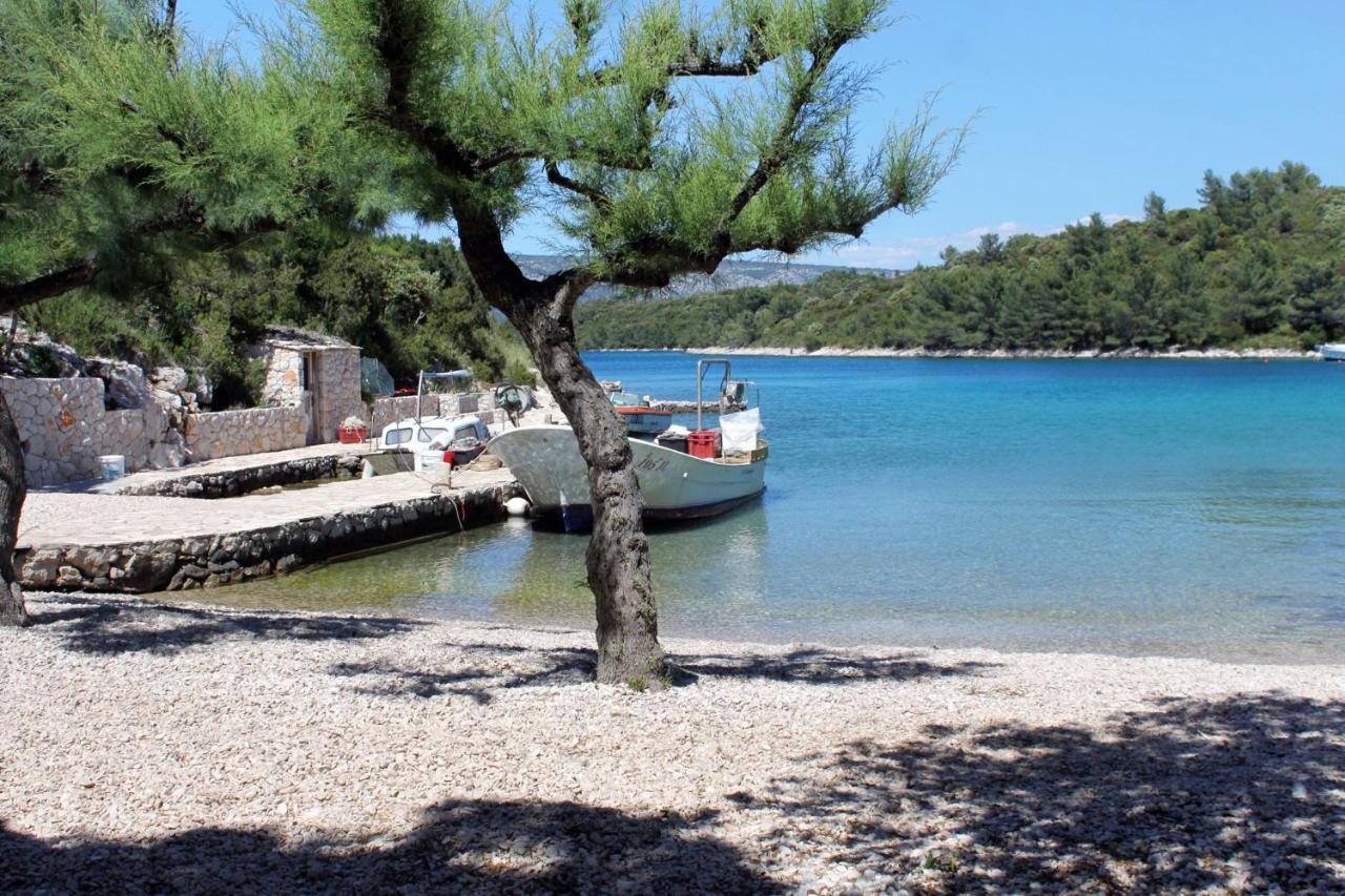 Seaside Secluded Apartments Cove Karkavac - Scedro, Hvar - 8801 Jelsa  Kültér fotó