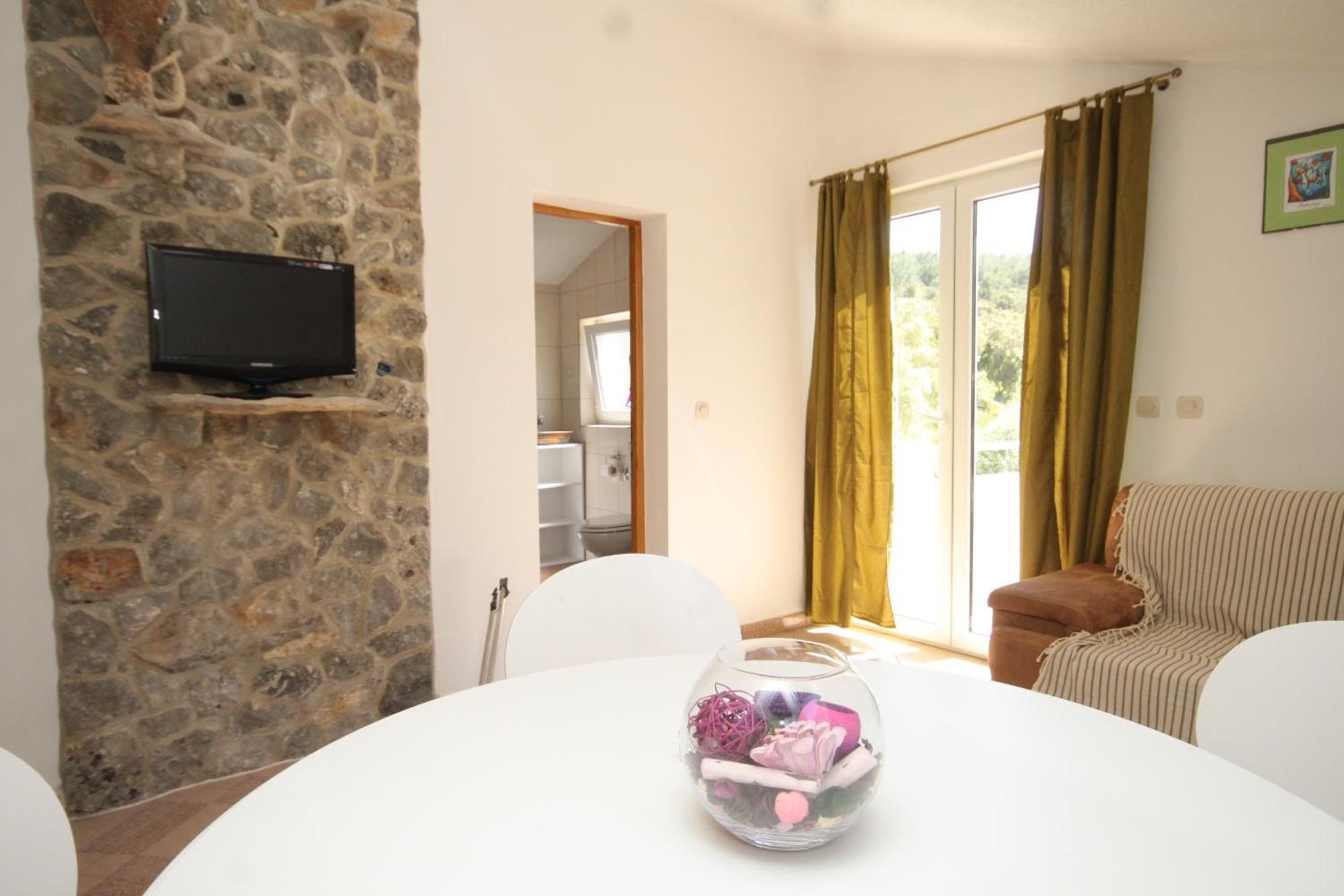 Seaside Secluded Apartments Cove Karkavac - Scedro, Hvar - 8801 Jelsa  Szoba fotó